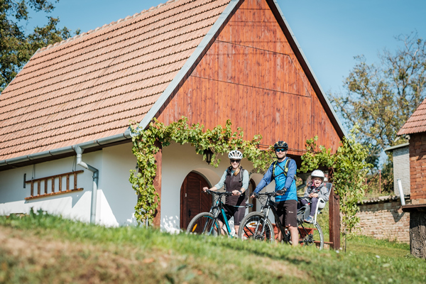 Krajem vína 2026: Sezóna vinařské turistiky začne v dubnu!